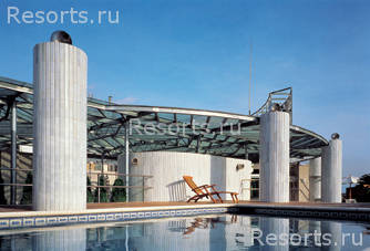 Claris Hotel 8